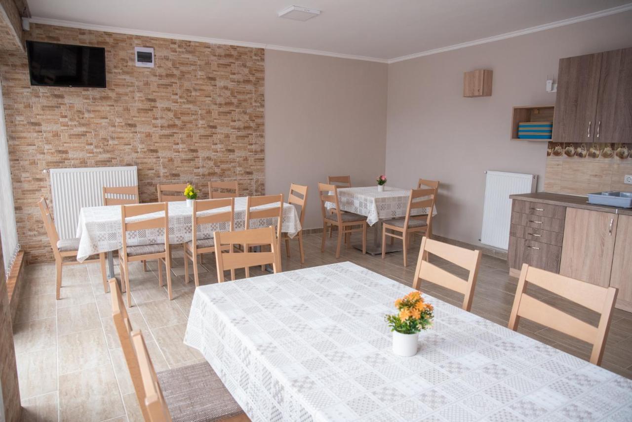 Benige Vendeghaz Hotel Demjen Exterior photo