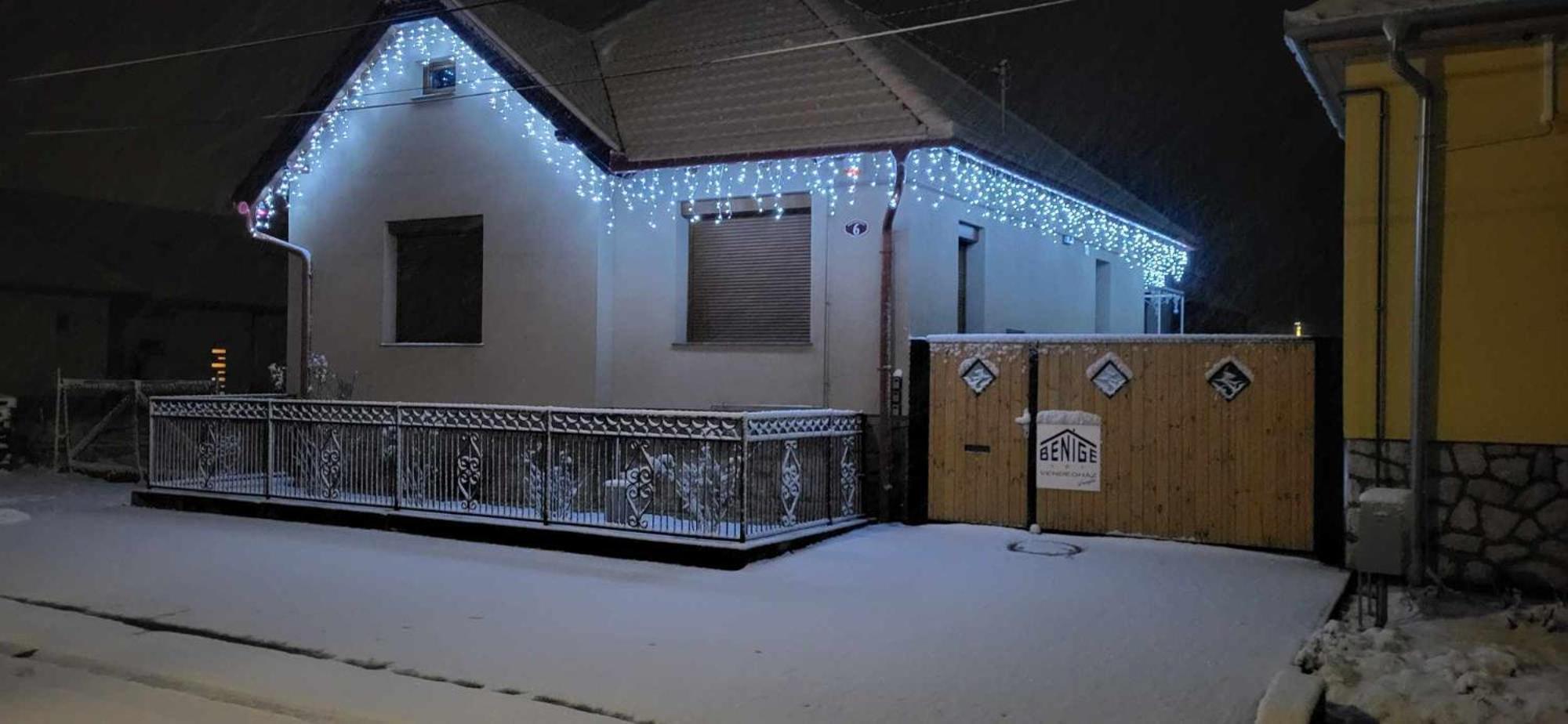 Benige Vendeghaz Hotel Demjen Exterior photo
